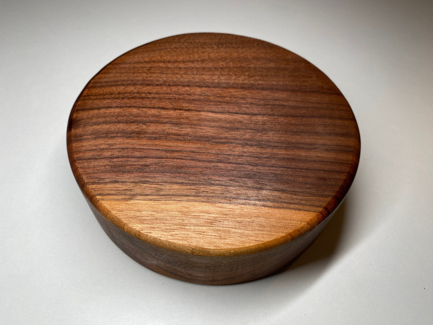 Walnut bowl - medium - handmade router bowl